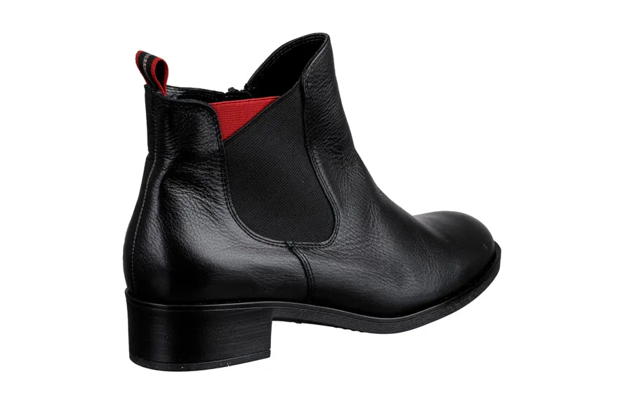 Ara Elm  Black