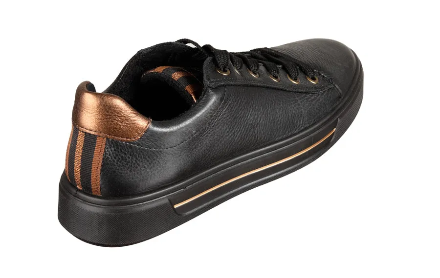 Ara Squash Black
