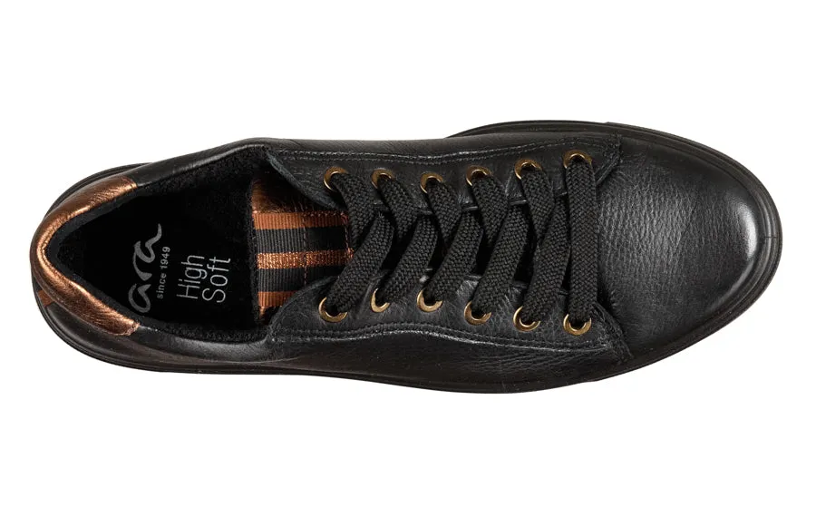 Ara Squash Black