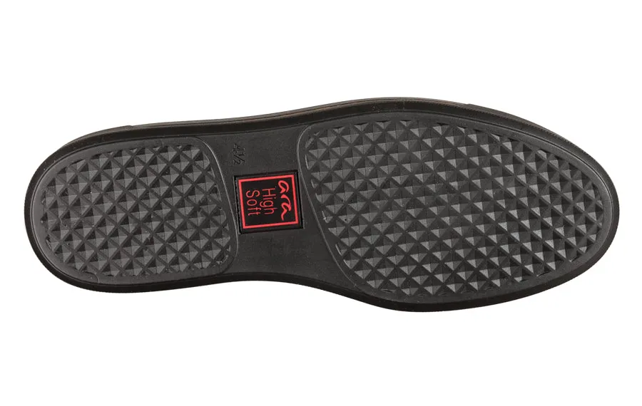 Ara Squash Black