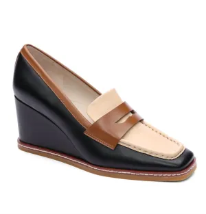 Cadence Wedge Loafer In Blk/otmlk/spice