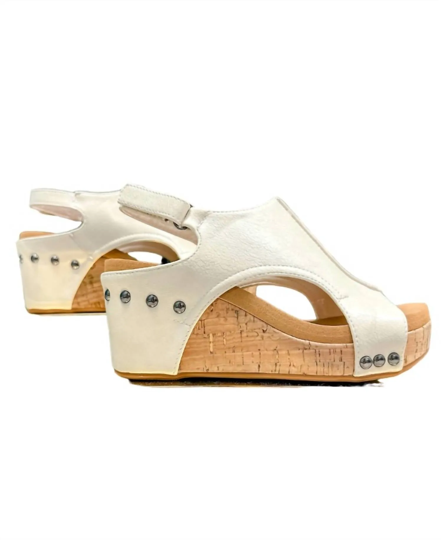 Carley Wedge Sandals In Cream