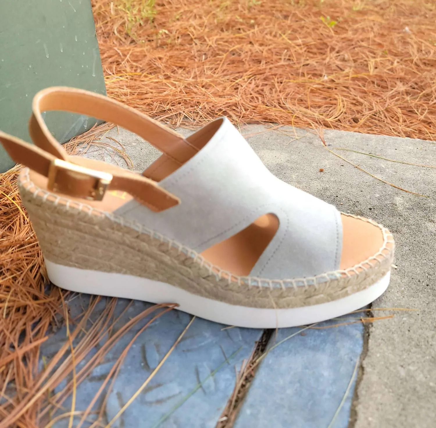 Espadrille Wedge In Khaki