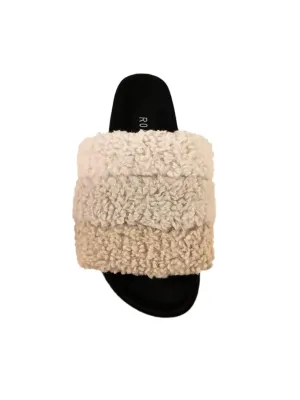 Fuzzy Puff Slipper In Cream Puff