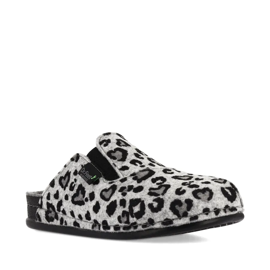 HARRIET - SNOW LEOPARD