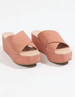 Holden Wedge In Rose Leather