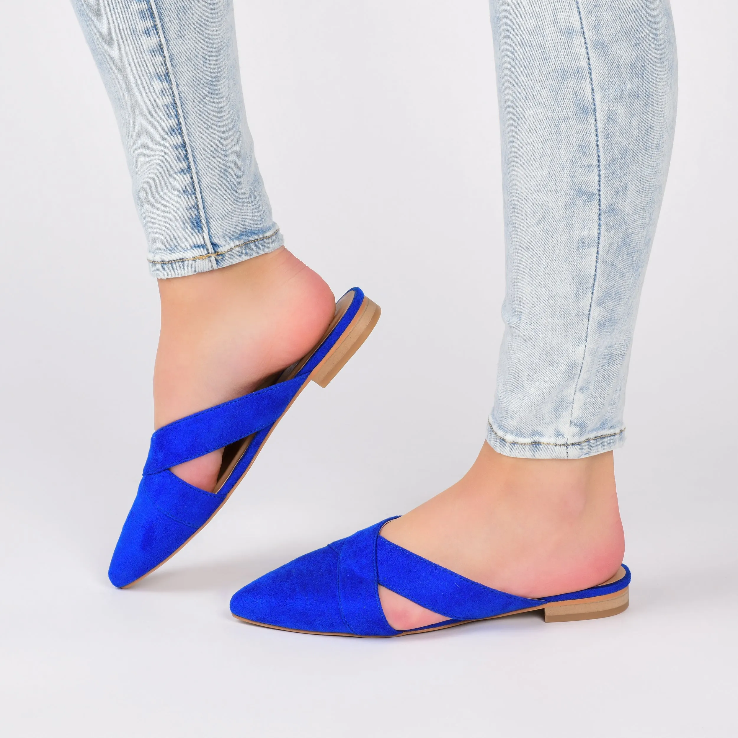 Journee Collection Women's Giada Mule
