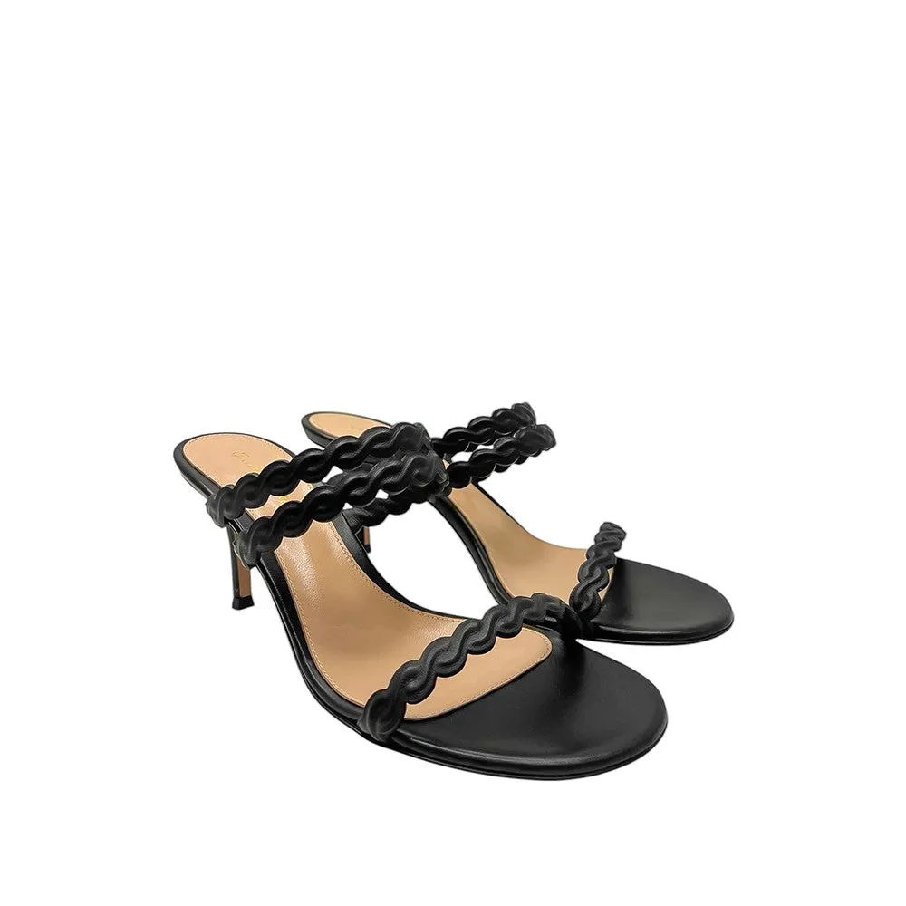 Kay Mules 70