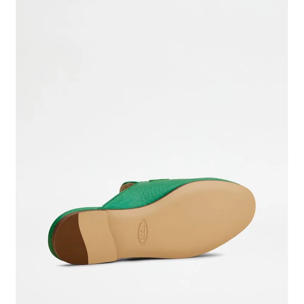 Mules in Leather