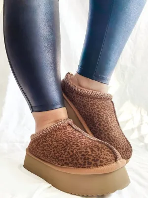 Pillow Talk In Leopard Slides