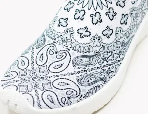 Psudo Women's Sport Mule White Bandana