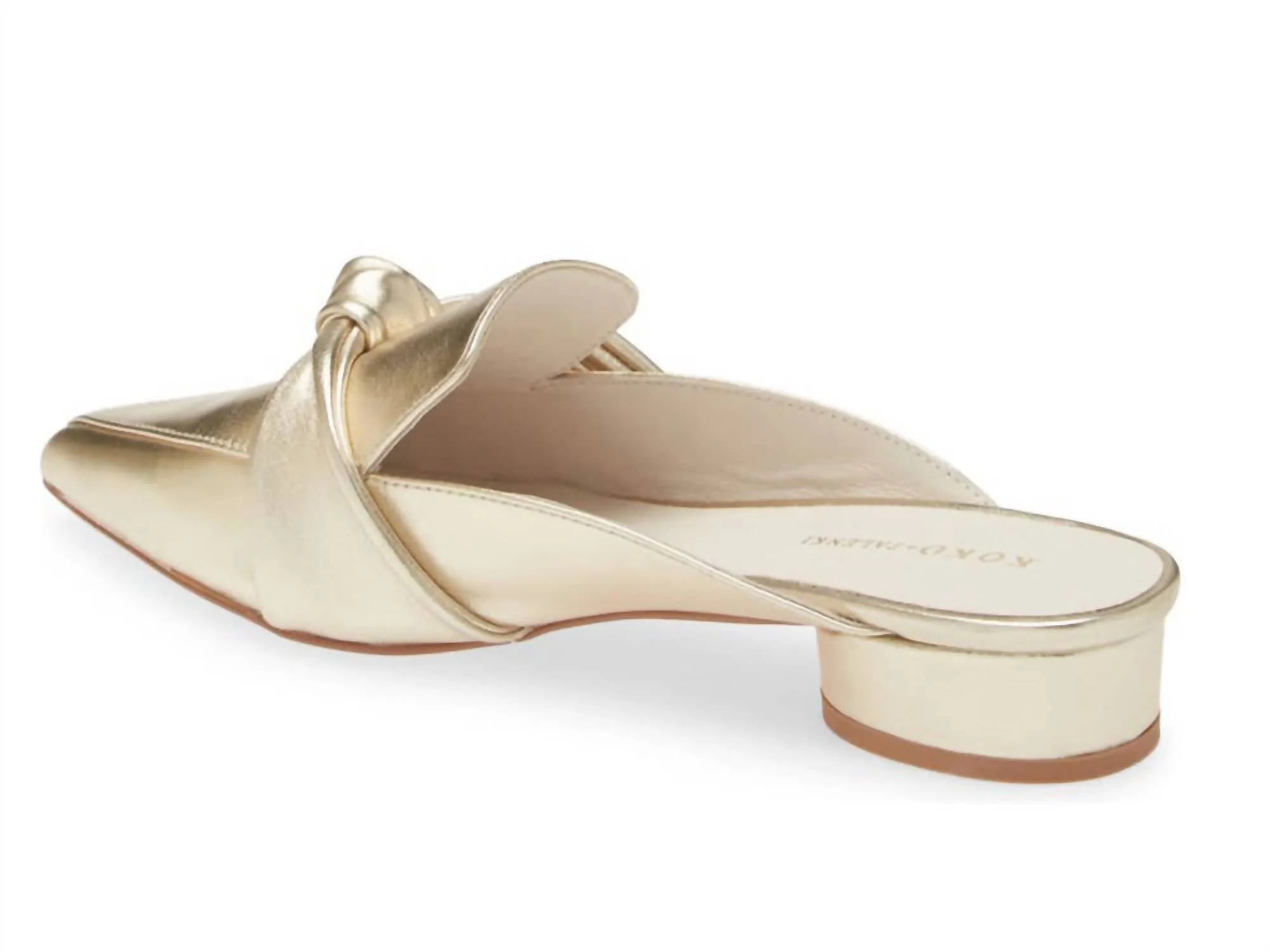 Quantum Pointed Toe Mule In Gold