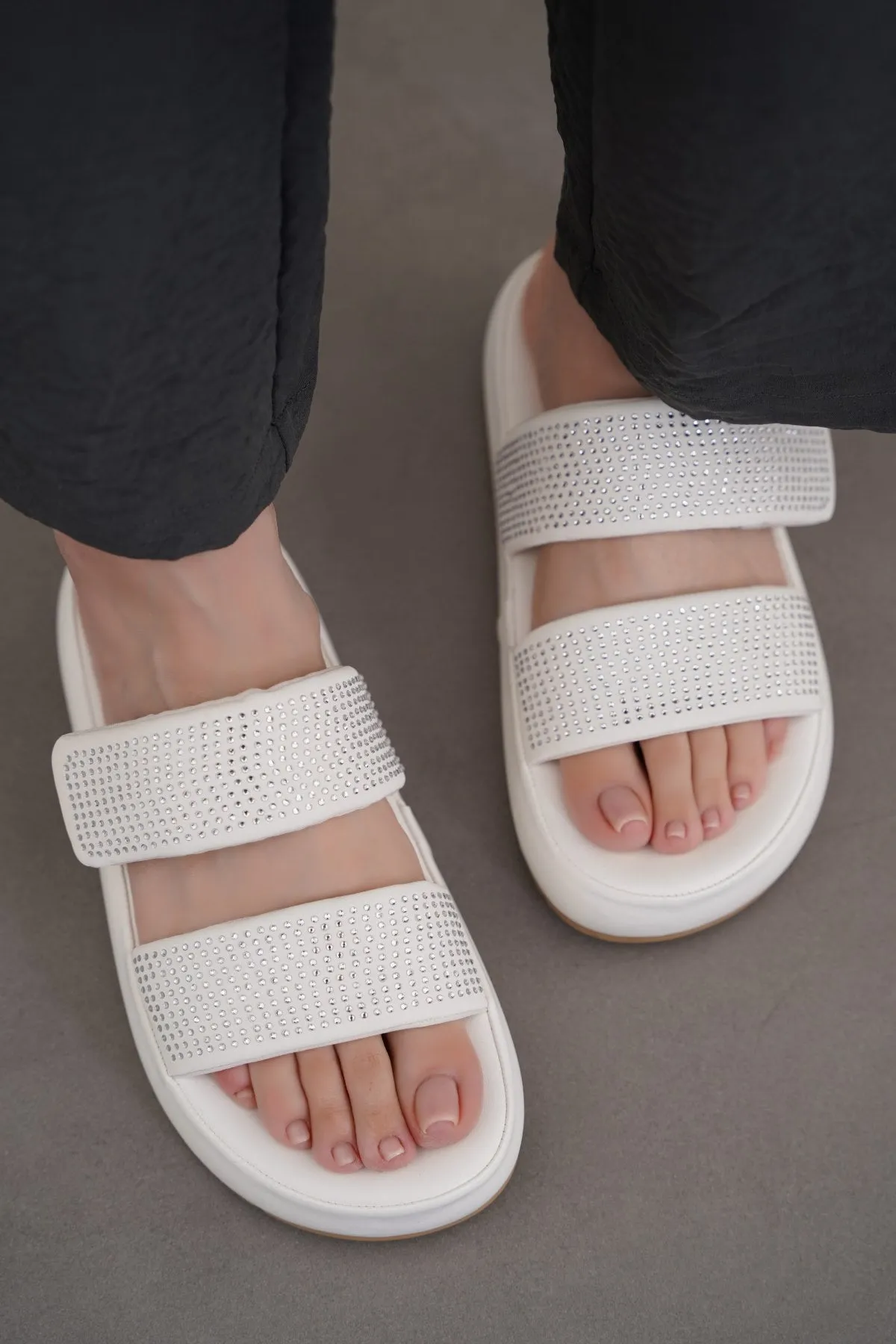 SPARKLE MAMA SLIDES