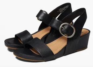 Vaya Wedge In Black