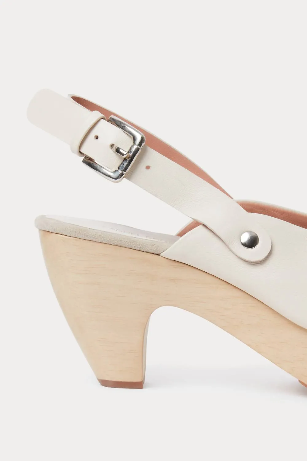 Women Myst Clog In Champagne