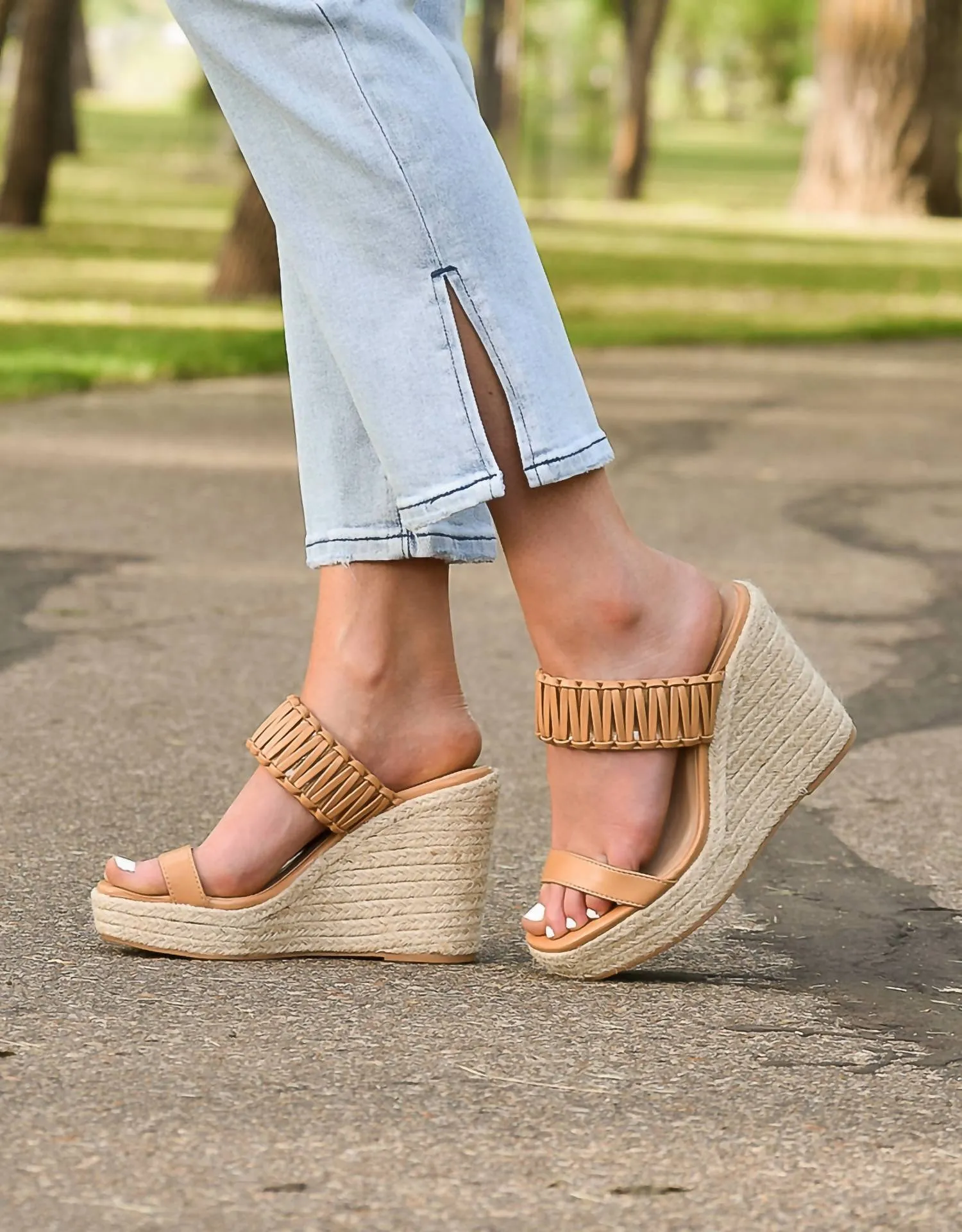 Women's Atlas Wedge Sandal In Natural