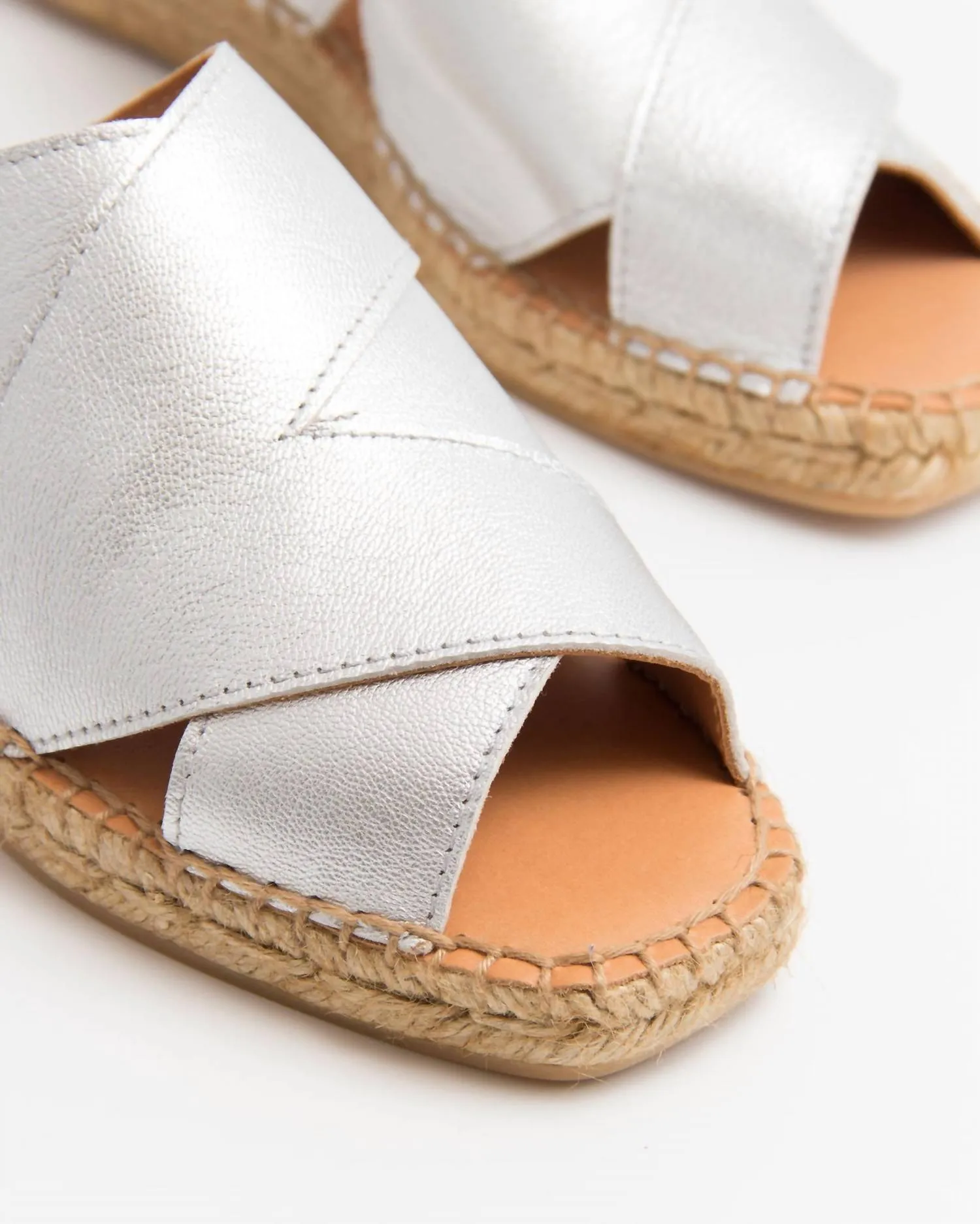 Women's Balamo Slides In Silver