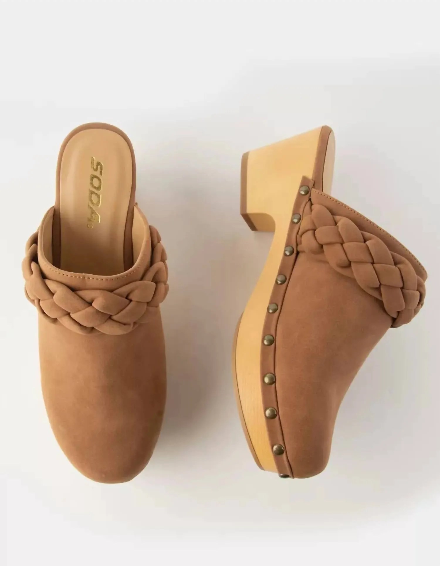 Women's Braided Clogs In Brown