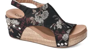 Women's Carley Wedge Sandal In Black Tan Floral