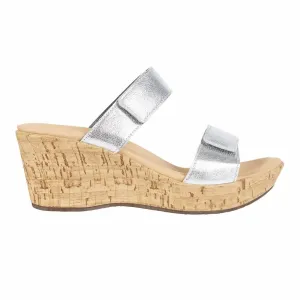 Women's Caveran Sandals In Soft Silver