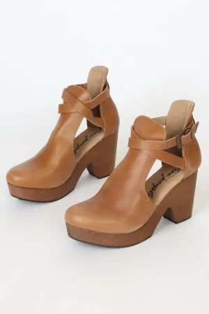 Women's Cedar Leather Clog Shoes In Tan