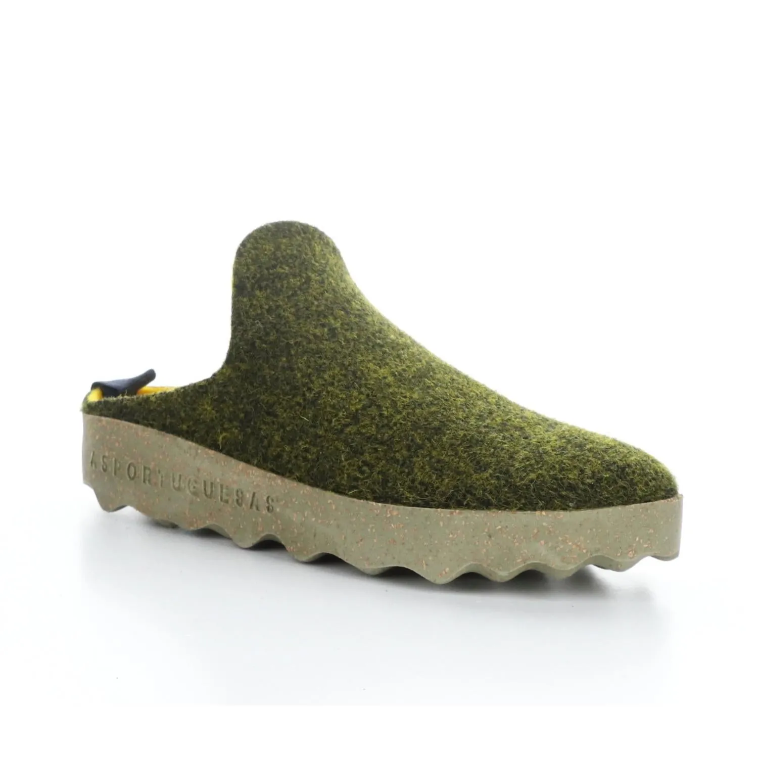 Women's Come Mule In Forest