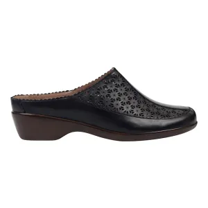 Women's Dusk Mule Clogs In Black