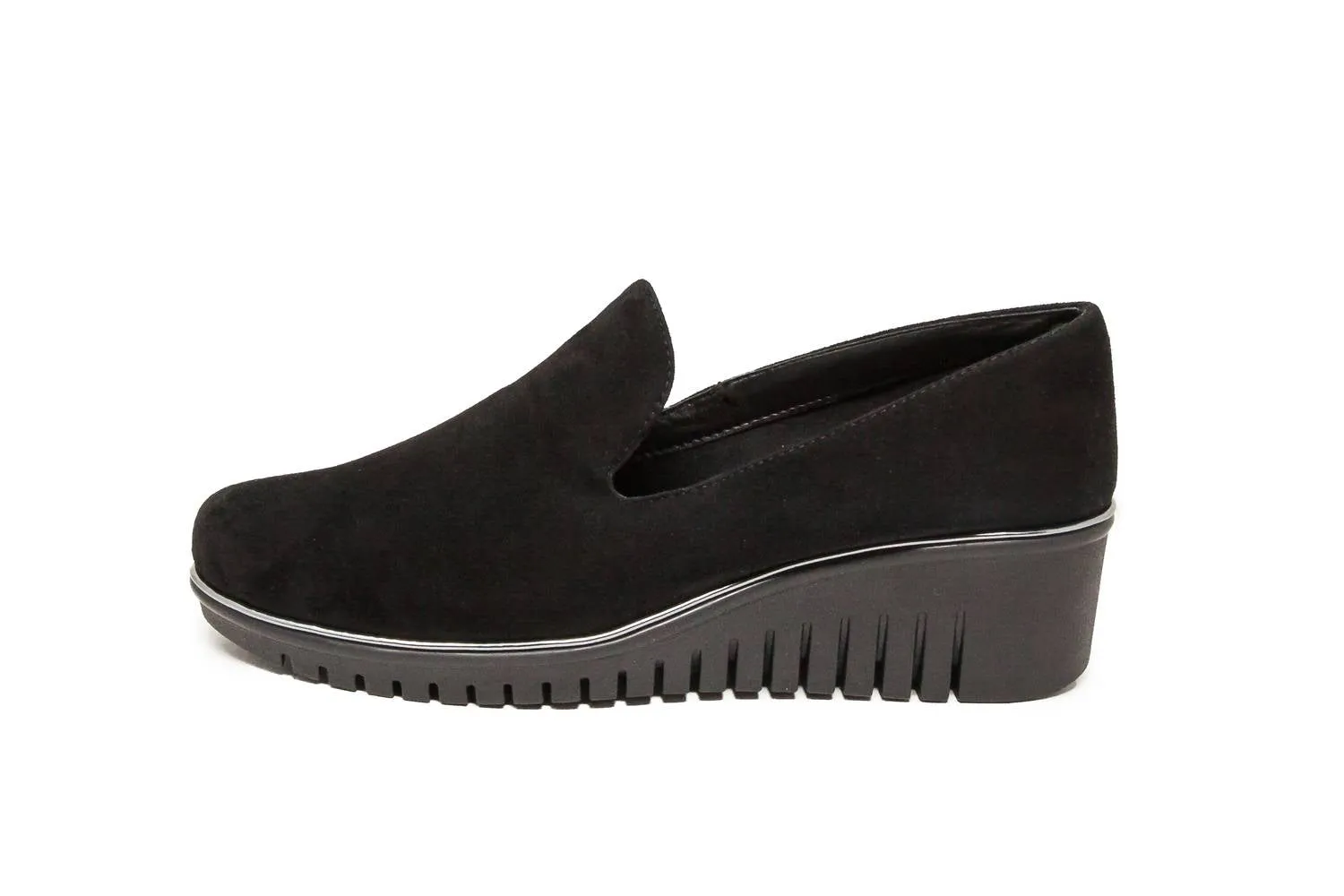 Women's Fast Lane Shoes In Black Camoscio