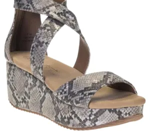 Women's Fay Wedge In Snake