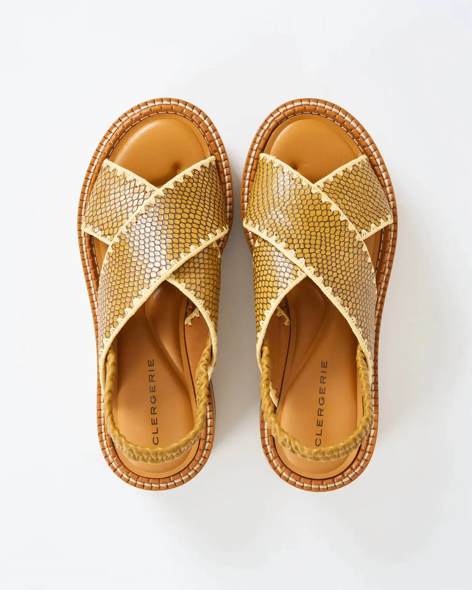 Women's Freedosr Wedge Sandals In Dsrt Pytsde
