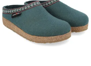 Women's Gizzy Classic Boiled Wool Clog In Pine