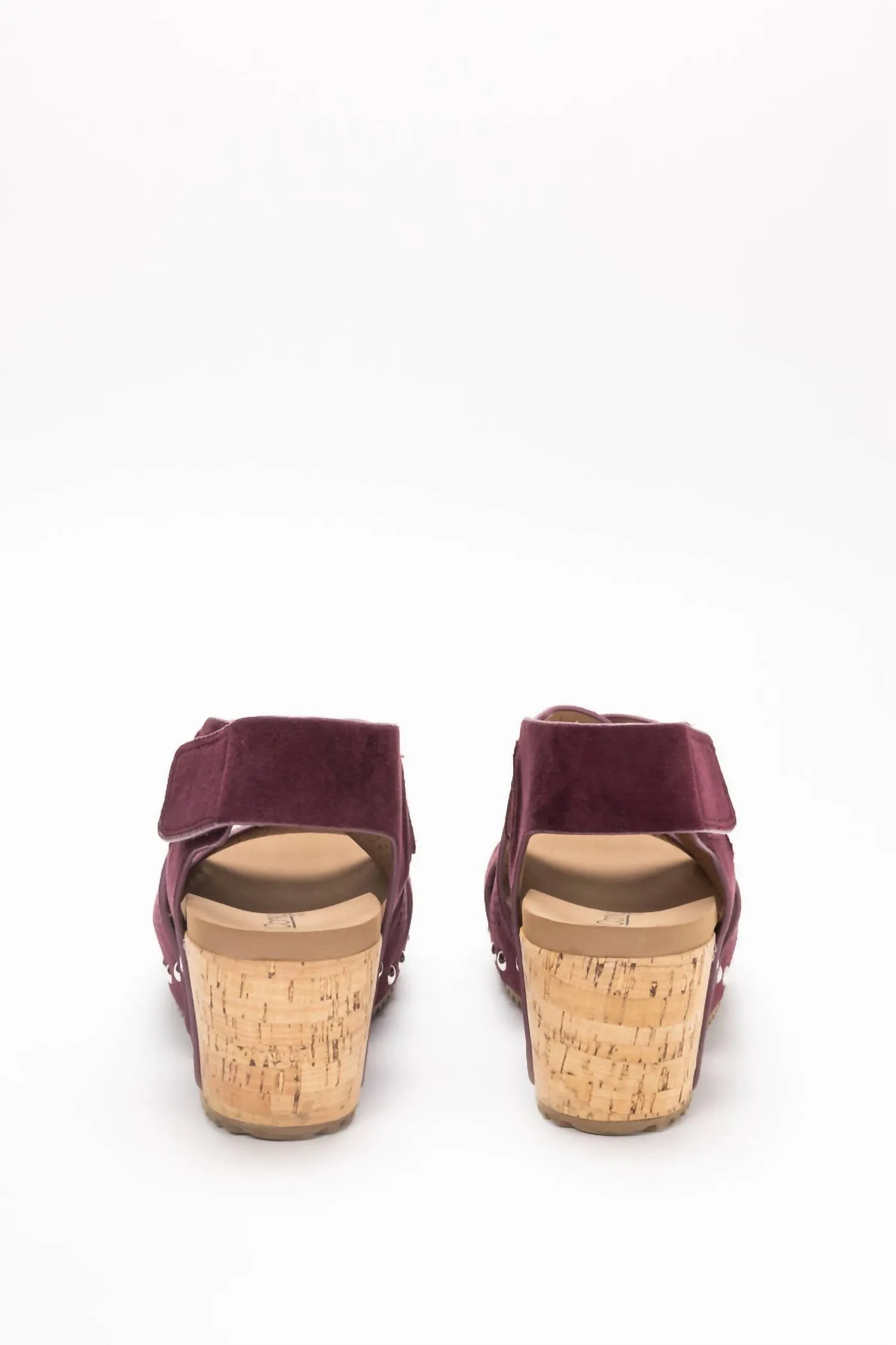 Women's Guilty Pleasure Wedge Sandal In Wine