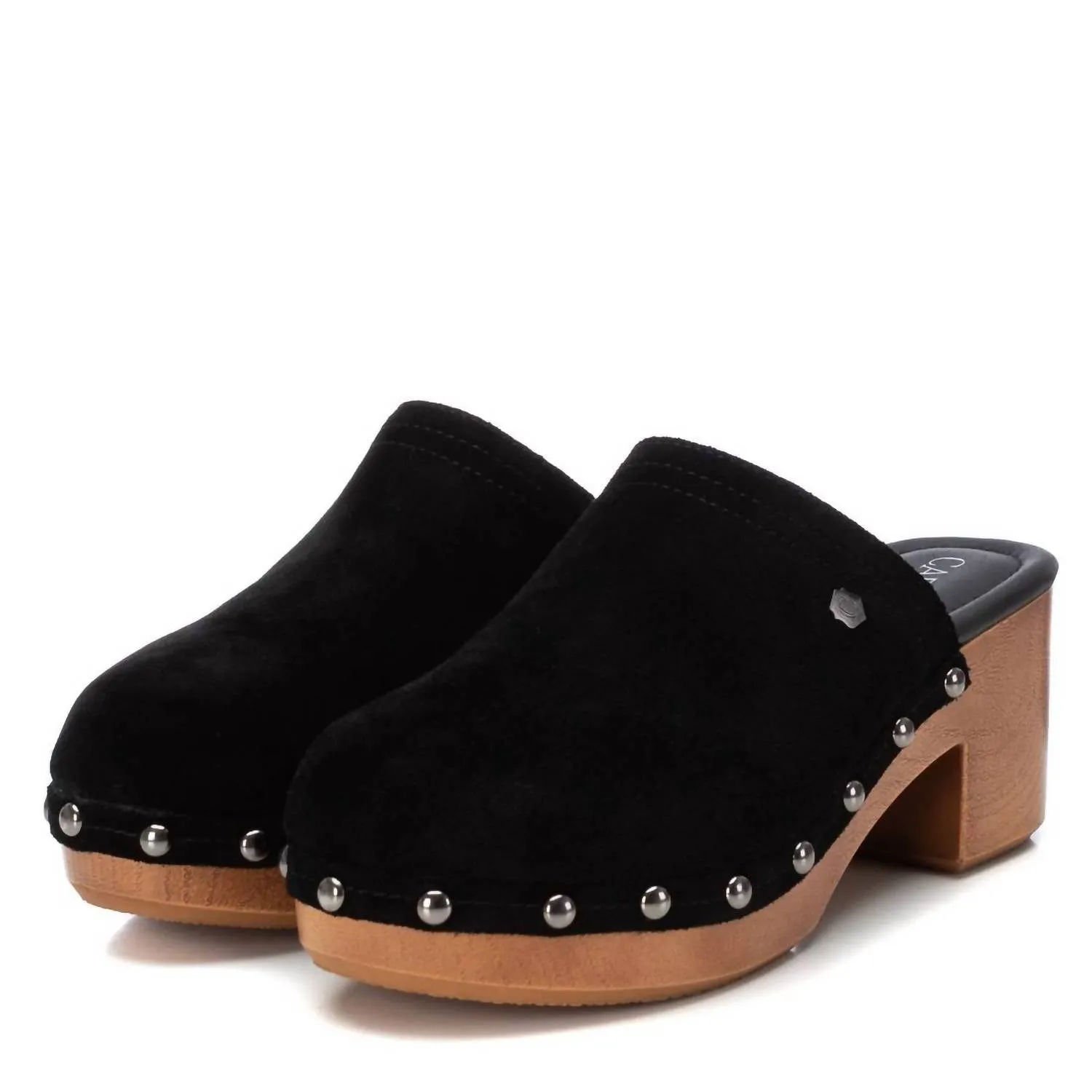 Women's Leather Clogs In Black