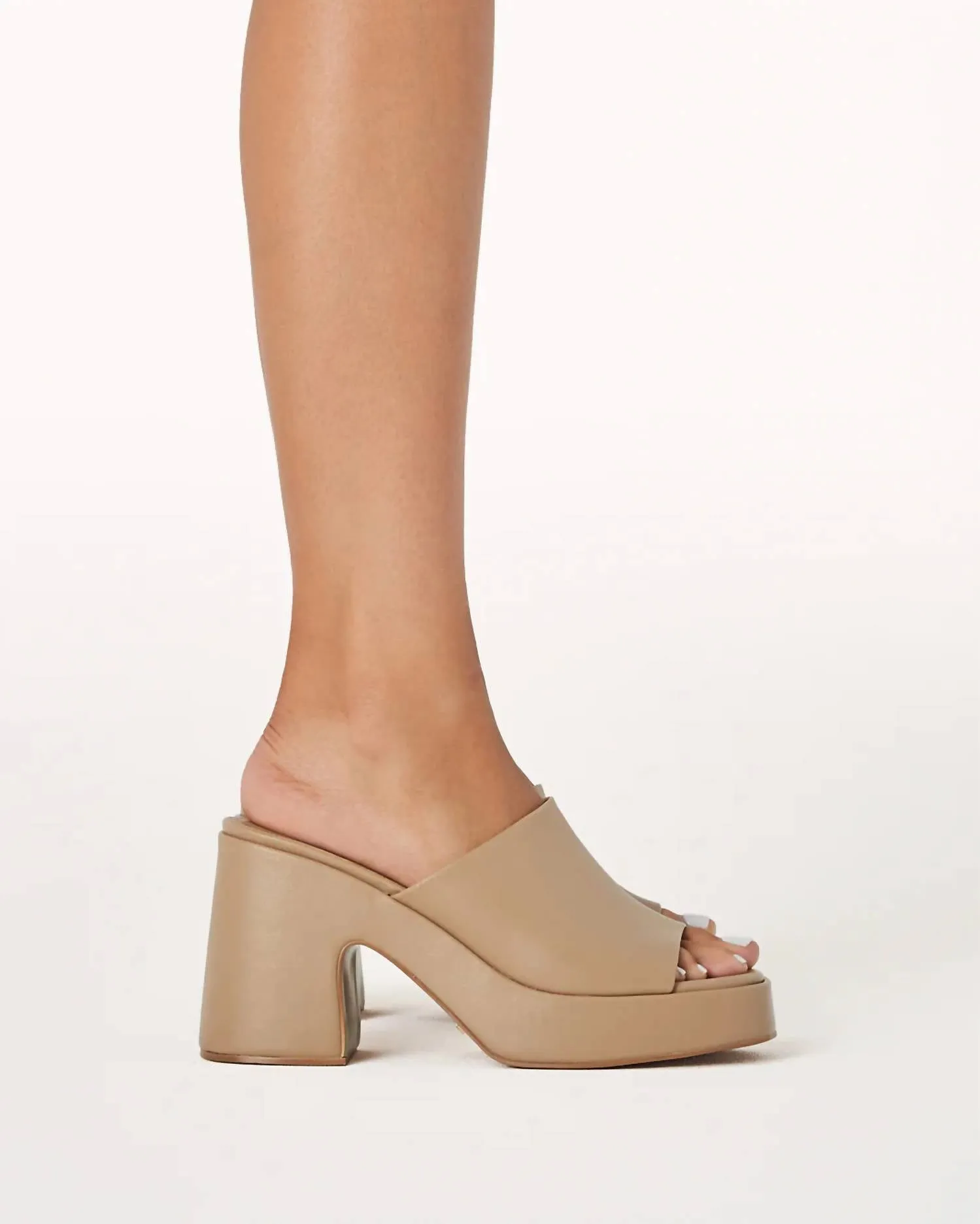 Women's Leslie Platfrom Mule In Clay