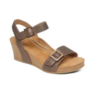 Women's Lexa Wedge Sandals In Bronze