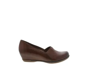 Women's Liliana Burnished Calf Shoes In Chestnut