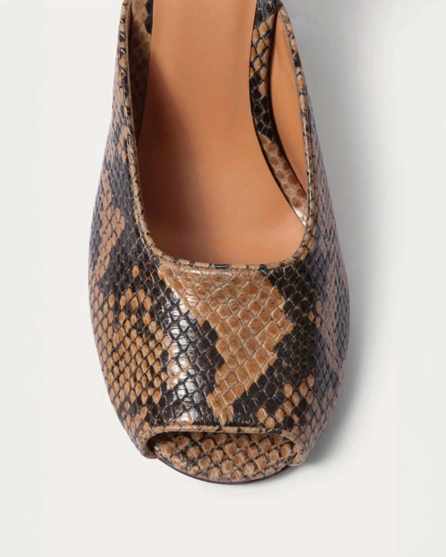 Women's Malta Mule In Latte