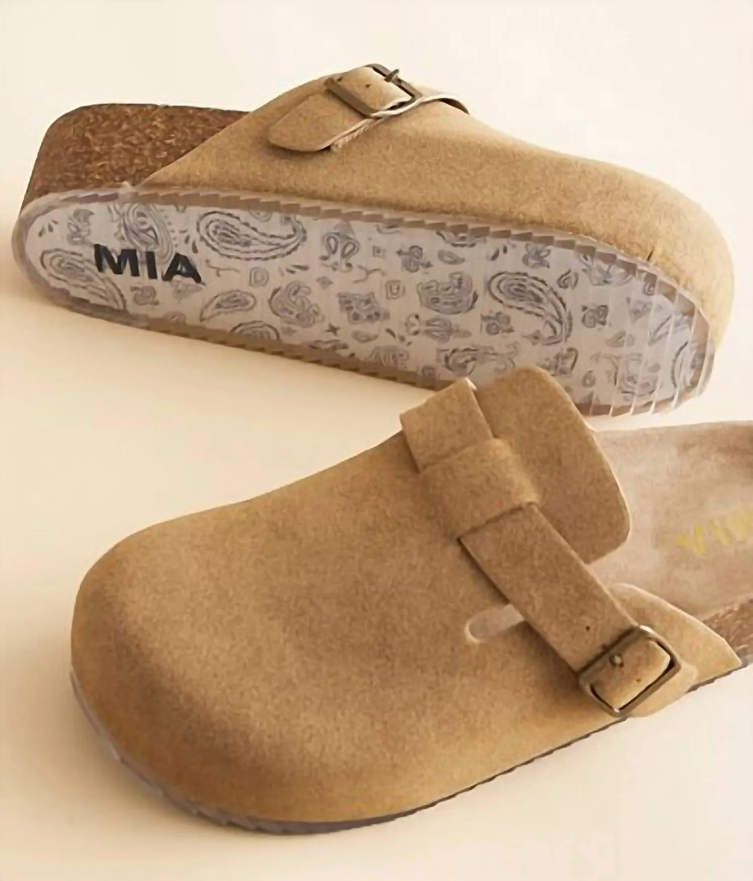 Women's Mia Qwest Platform Clogs In Taupe