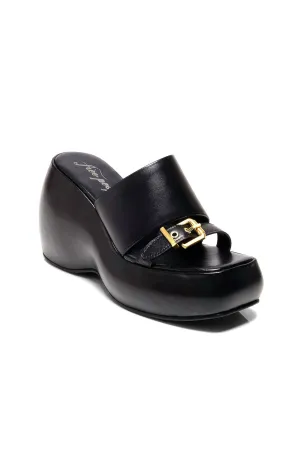 Women's Mila Wedge Sandal In Black