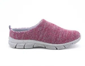 Women's Mudgee Terrain Slipper In Red Multi