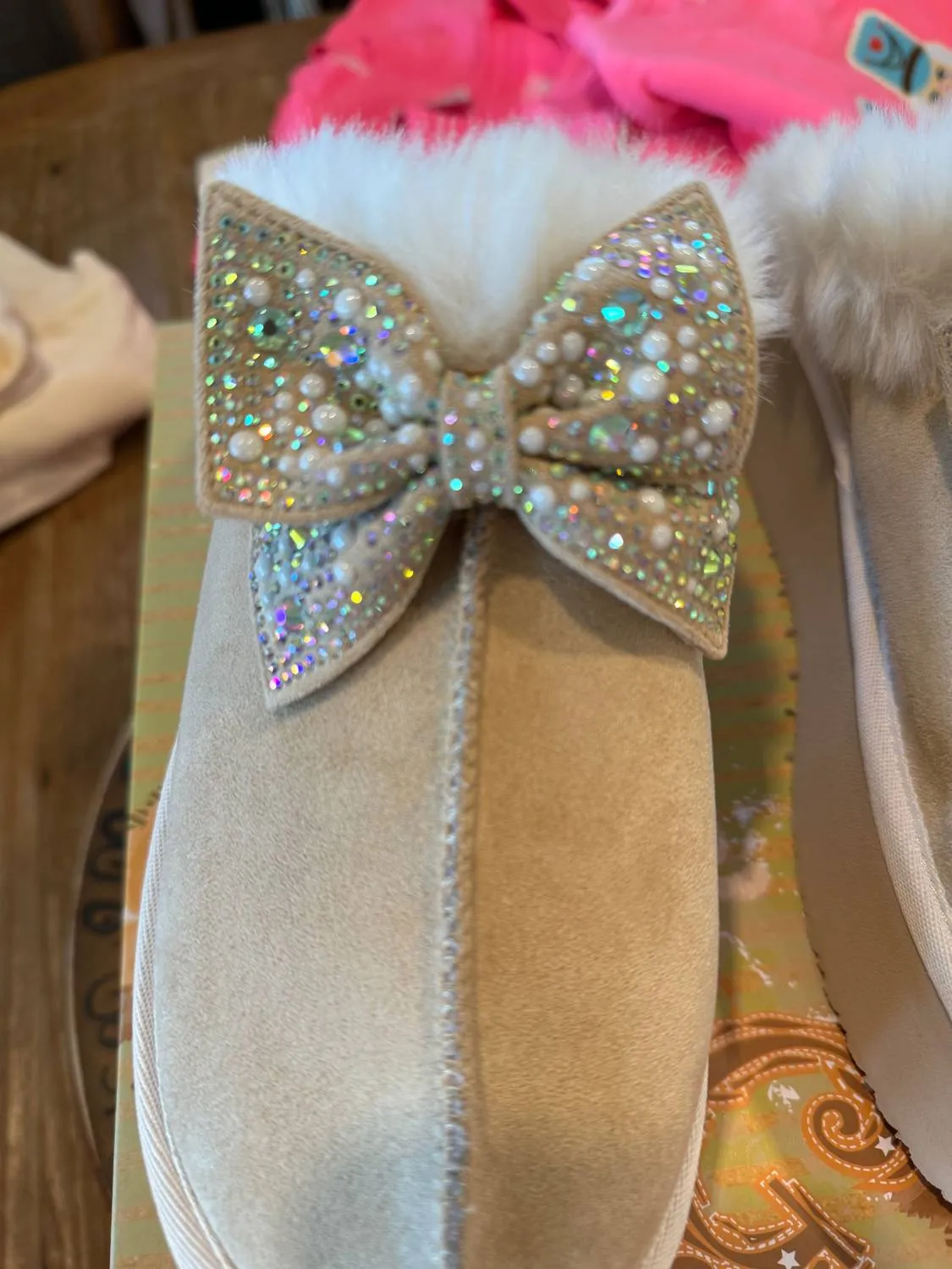 Women's Paris Slipper In Cream/taupe