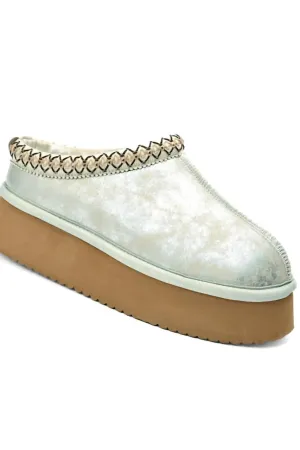 Women's Pillow Talk Platform Slippers In Metallic Silver