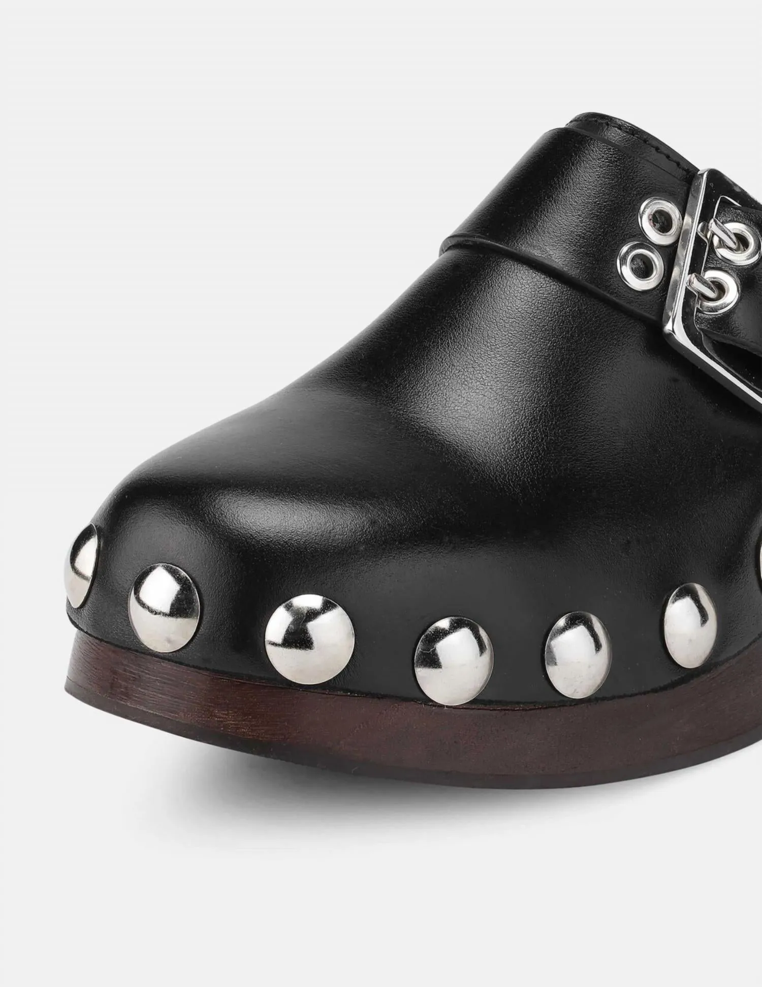 Women's Retro Studded Leather Clog In Black