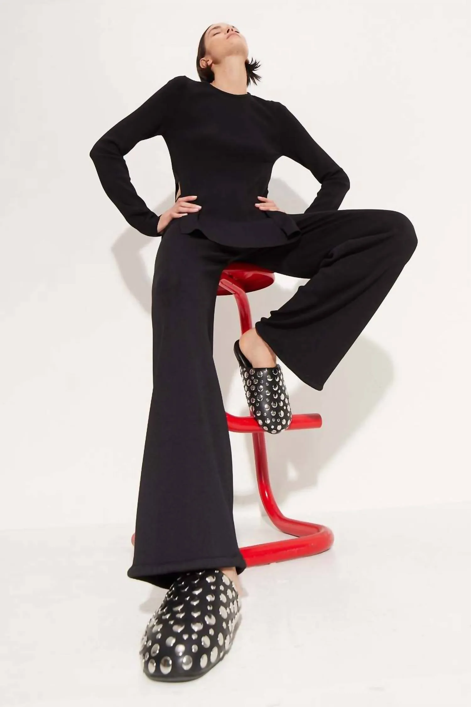 Women's Studded Bubble Slipper In Black