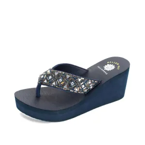 Women's Whittier Wedge Sandal In Navy Multi