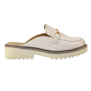 Women's Wingin It Mule In Ivory