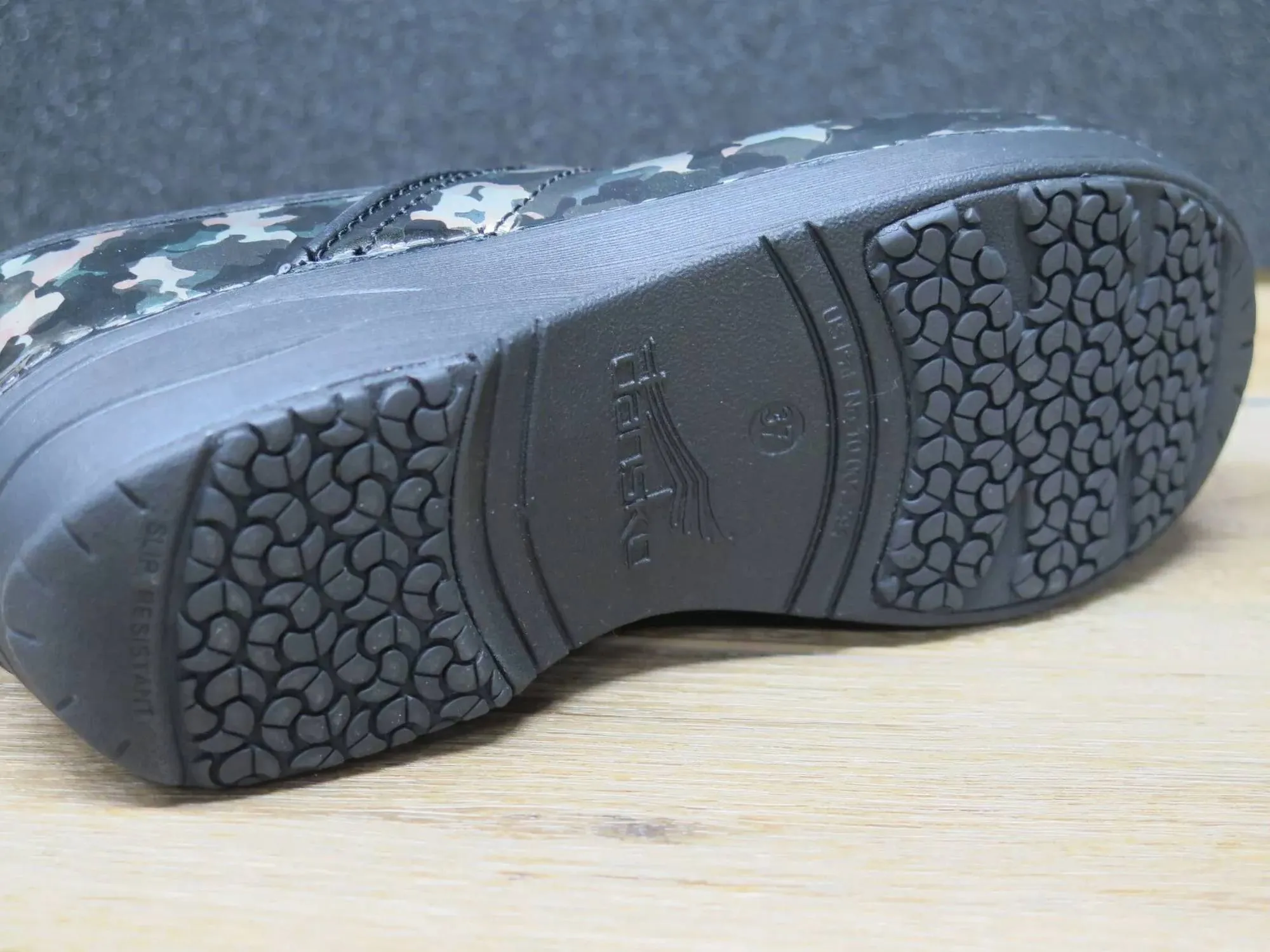 Women's Xp 2.0 Patent Professional Clog In Camo