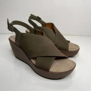 Yvonne Platform Wedge Sandals In Mint