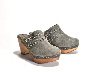Zander Clog In Vintage Grey